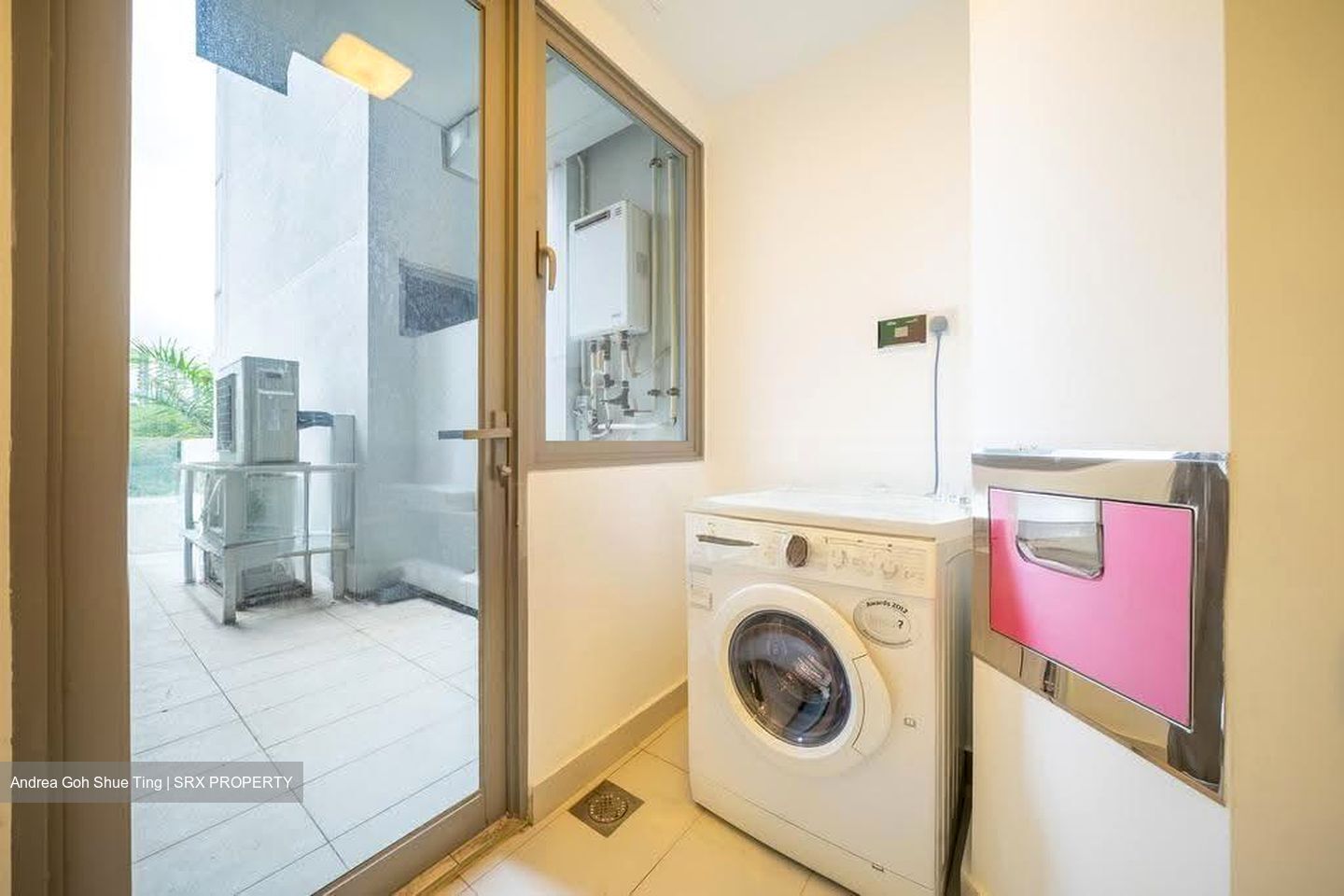 Centro Residences (D20), Condominium #638647881
